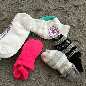 5 count of high converse socks